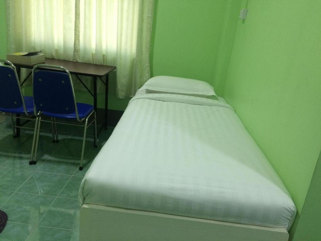 Nay Chi Lin Hotel Pathein Εξωτερικό φωτογραφία