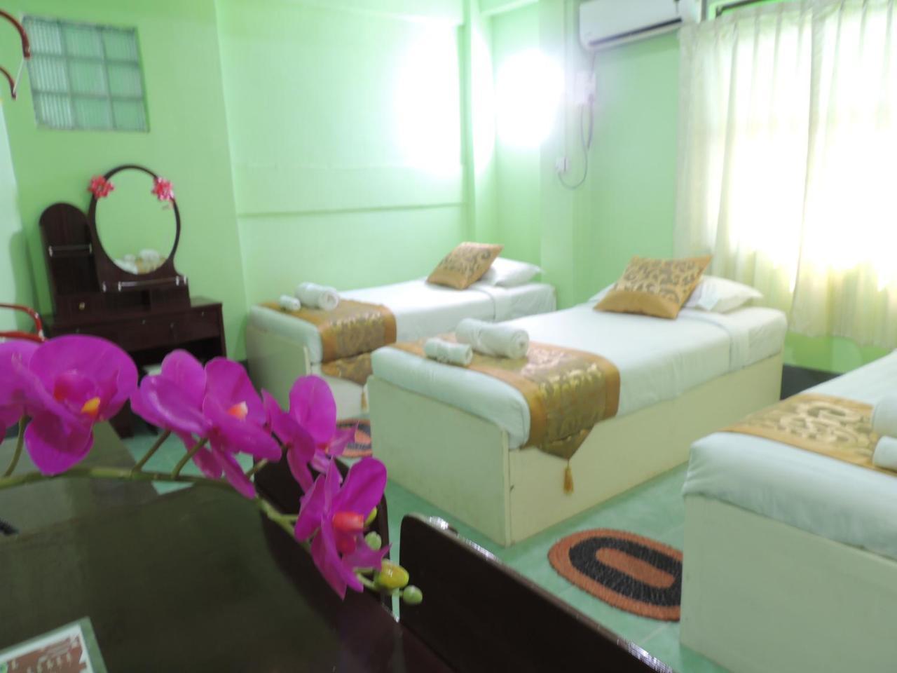 Nay Chi Lin Hotel Pathein Εξωτερικό φωτογραφία